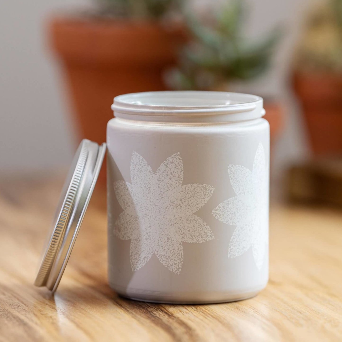 "Wildflowers" Handpoured Candle (7 oz.)